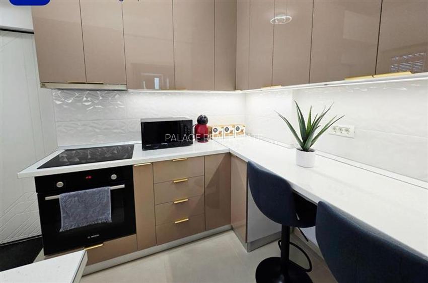 Apartament spatios de inchiriat || Bd. Unirii || - 11
