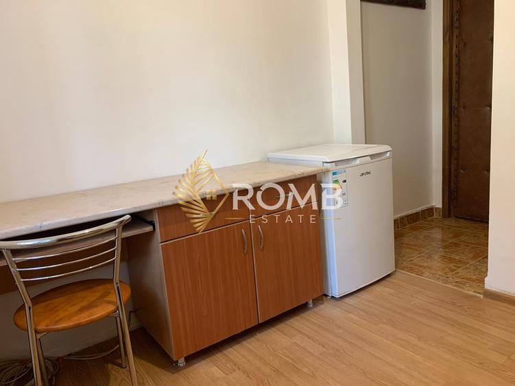 Garsoniera renovata de Vanzare Ghergheni , 11mp , 38500Euro