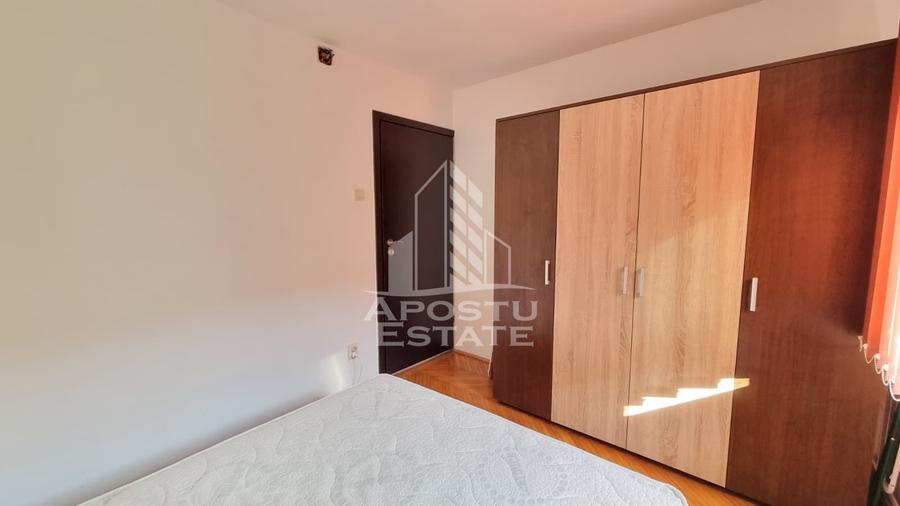 Apartament 2 camere, centrala proprie, etaj intermediar, Lipovei