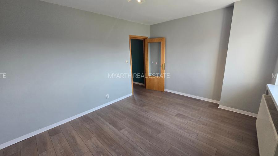 Apartament 3 camere cu vedere spectaculoasă – Piața Victoriei | Calea Victoriei - 12