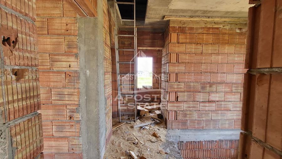 Jumatate de duplex la cheie,4 camere,constructie 2024 Mosnita Noua - 18