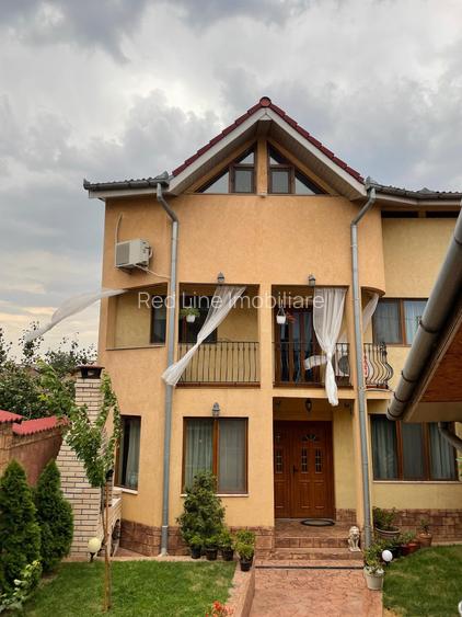 Comision 0% | Proprietate modernă cu două corpuri de clădire - 2