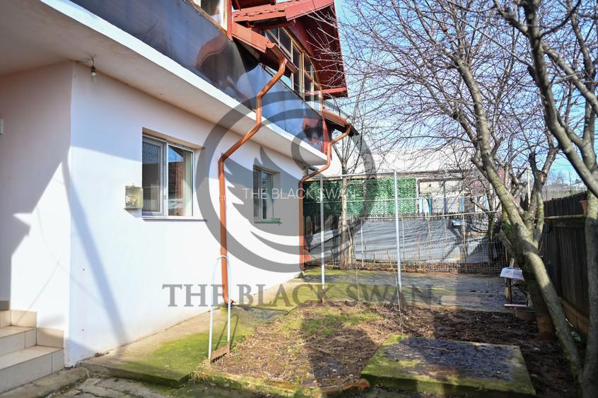 Casa cu 7 camere de vanzare | Zona Centrala, Baicoi | Comision 0% - 2