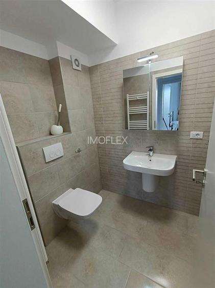 Apartament 3 camere, 80 mp, zona Tractorul - 4