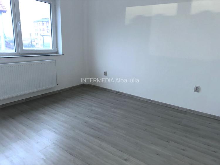 Apartament 2 camere 49 mp Bloc NOU Finisat Modern Balcon 2 locuri parcare Sebes - 11