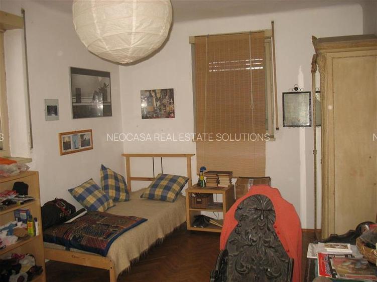 PTA VICTORIEI - VILA 521 MP UTILI, TEREN 587 MP! - 18