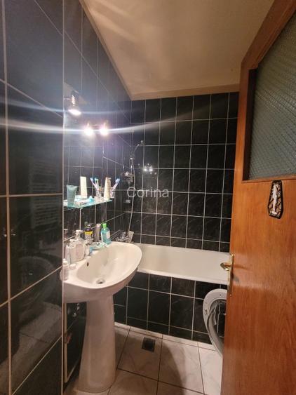 3 camere vis-a-vis de AFI Mall Brașov - 8