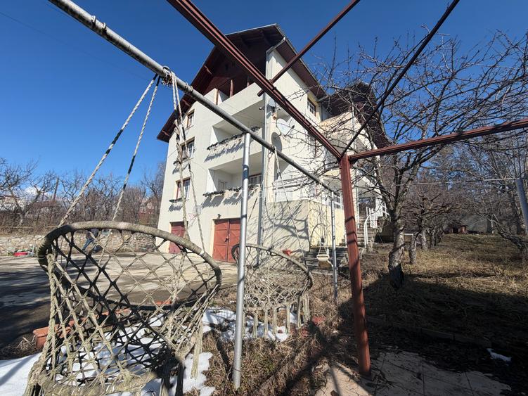 Descoperă o noua proprietate de excepție + teren suplimentar – Valea Voievozilor - 30