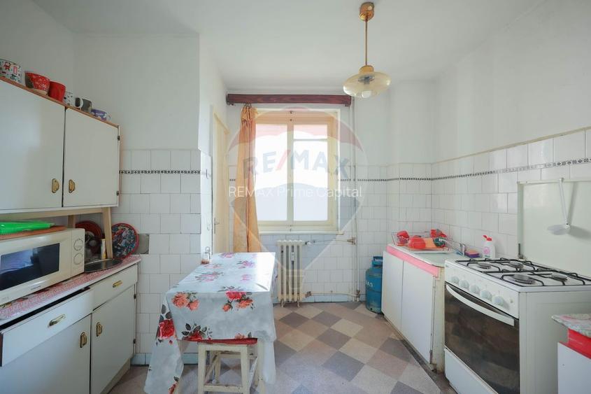Apartament cu 4 camere de vânzare în zona Dacia - 19