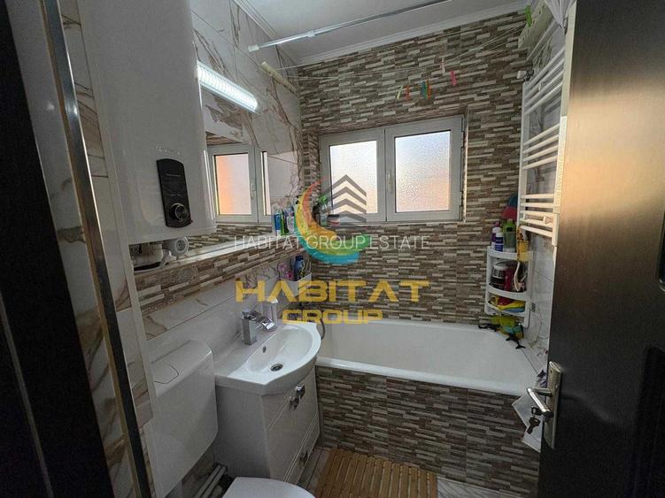 Apartament de Vanzare - 3 Camere - 7