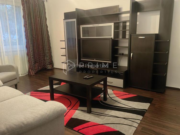 Apartament cu 3 camere de închiriat - 2