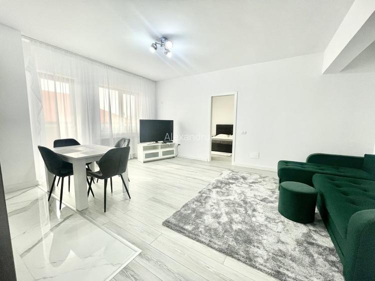 Prima închiriere, OMV Pipera,  3 camere, 2 bai, bucătărie, parcare  - 4