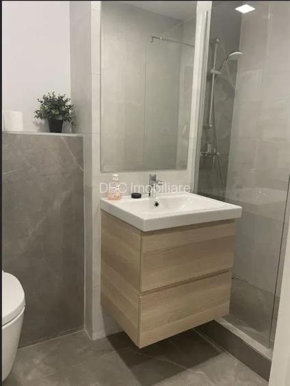 Garsoniera LUX Decebal. METROU - 4