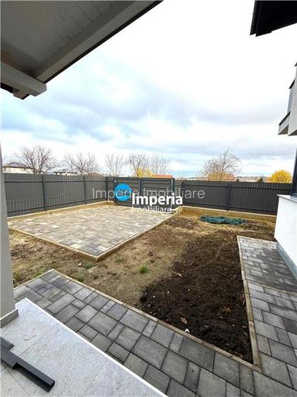 Duplex 4 cam, Coso Garaj , 2 min de centru Miroslava - 5