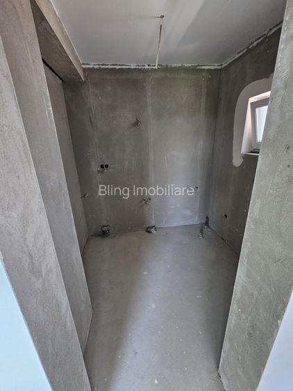 Casa individuala,  130 mp ,  teren 380 mp, zona Dezmir - 10