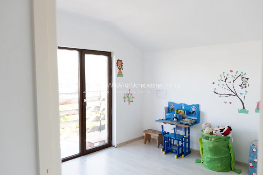 | Casa individuala cu 5 camere | 211 mp | 450 mp teren | Zona Vivo | - 8