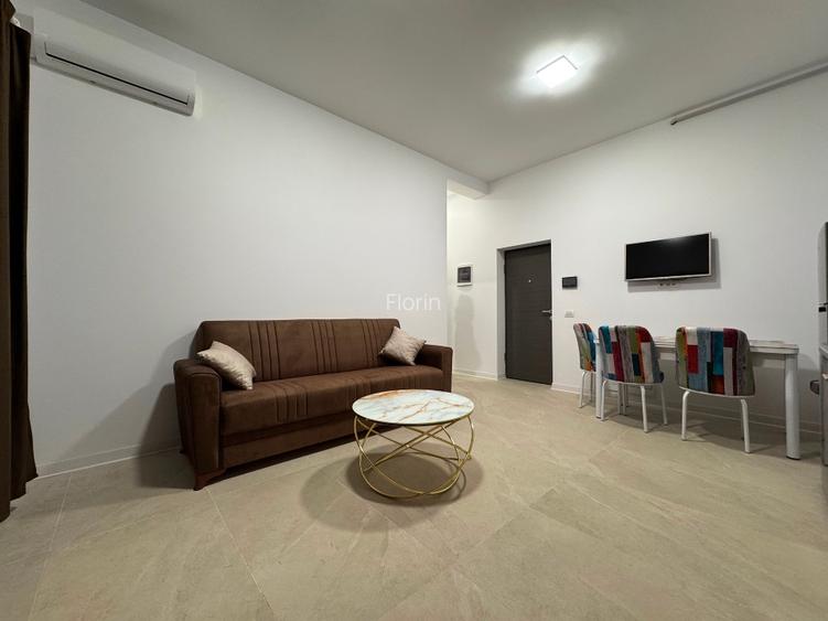 Proprietar, ofer spre inchiriere apartament cu 2 camere, in bloc nou - 5