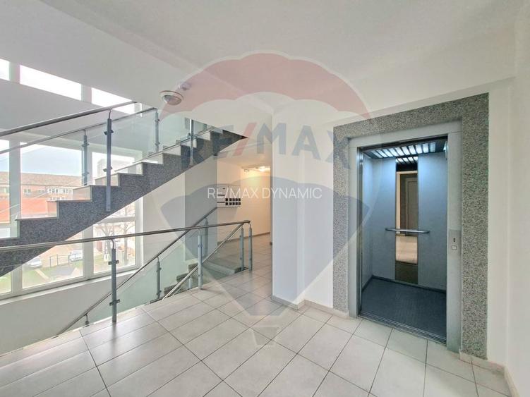 Apartament 2 camere de închiriat – Bloc Via Romana, etaj 2 - 16