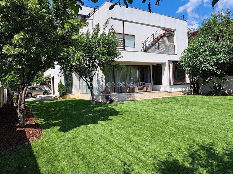 Vila in apropiere de IANCU NICOLAE-JOLIE VILLE - 2