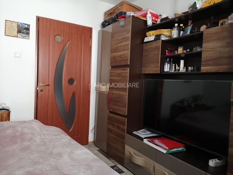 Apartament 3 camere decomandat, etajul 1 - 11