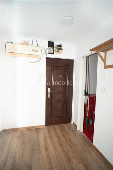 Garsoniera, zona Rogerius - 7