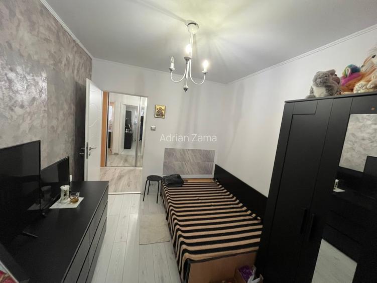 Vand apartament 3 camere decomandat Bucuresti Sector 5 Zona Margeanului - 14