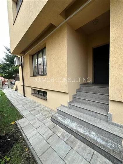 Domenii vila eleganta, D+P+2+M, 12 camere, 485 mp utili - 2