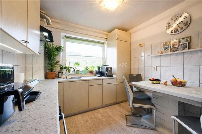 LIVE! Camin decomandat,4 camere,2 bai, conditii apreciabile,Ciucului,Sfantu Gheo - 2