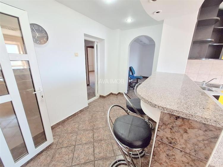 Apartament 3 camere decomandat, zona Nord - 18