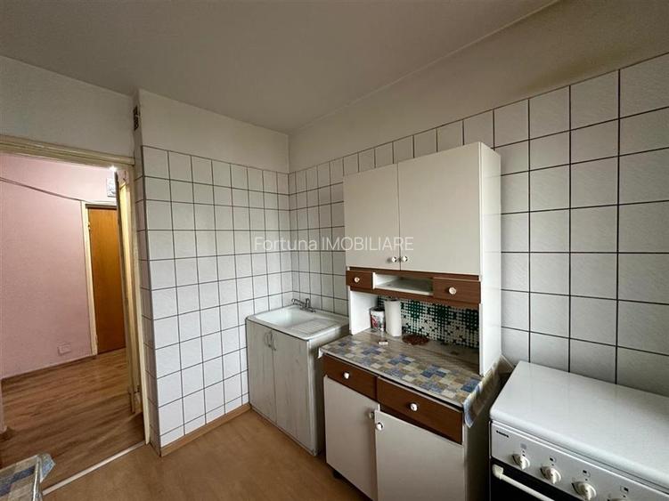 Anunt Închiriere Apartament 3 Camere - Mobilat si Utilat, Bariera Bucuresti - 5