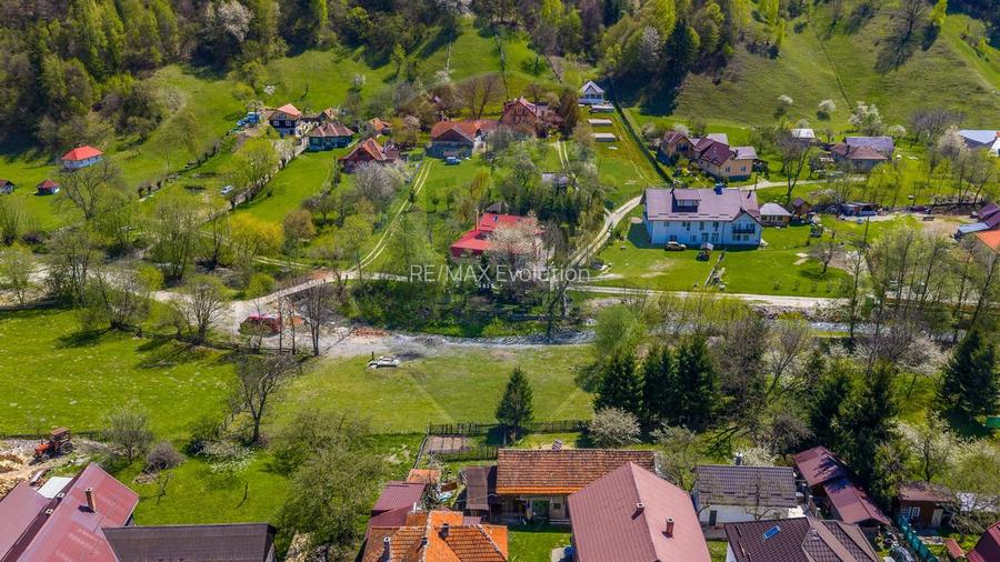 COMISION 0%| TEREN INTRAVILAN 1805 MP | PANORAMĂ MUNTE |MOIECIU DE JOS - 12