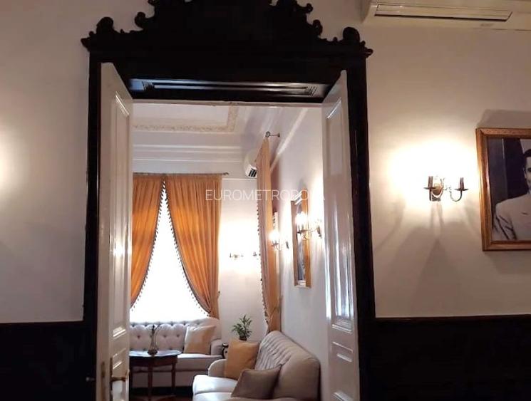 Imobil interbelic Piata Romana - 6