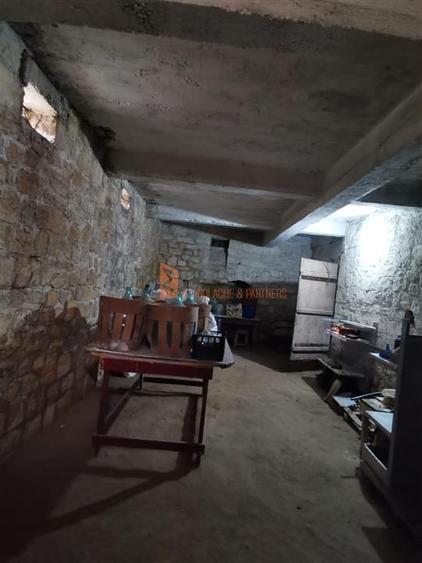 Casa tip parter zona Izvorul Dulce com. Merei