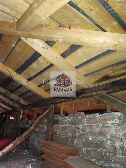 Casa cu personalitate in Calomfirescu – spatiu, liniste si teren gener - 124