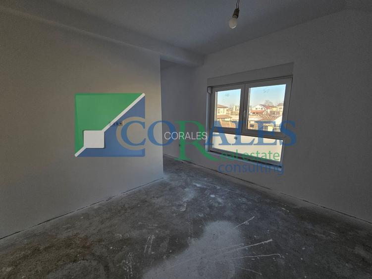 Despartit prin casa scarii! Zona buna! Asfalt! Toate utilitatile! - 15