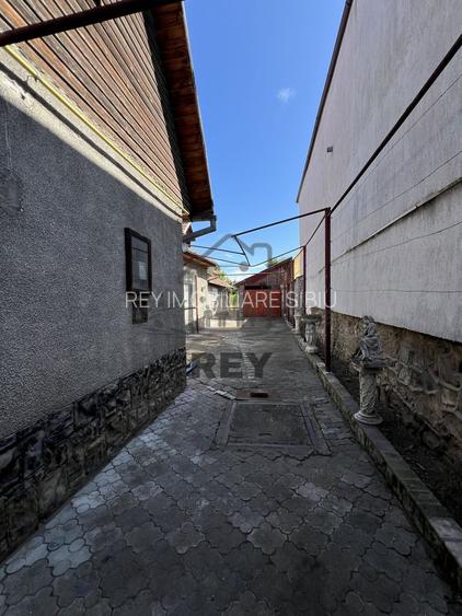 Casa singur in curte cartier Lazaret / Sibiu cu teren de 790 mp - 14