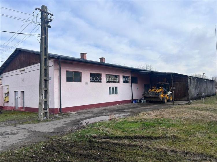 Hala industriala de vanzare in Marghita – 930 mp utili, teren 2470 mp, toate uti - 3