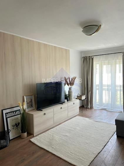 Unirii - Apartament cu 2 camere, complet mobilat, utilat si amenajat - 2