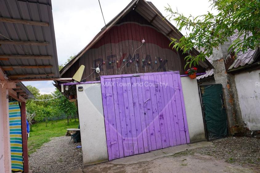 Casă cu 6 camere la Crăciunesti - 6