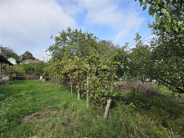 Casa locuibila de vanzare (3 camere, baie, bucatarie, teren) la 28 km de Iasi - 19