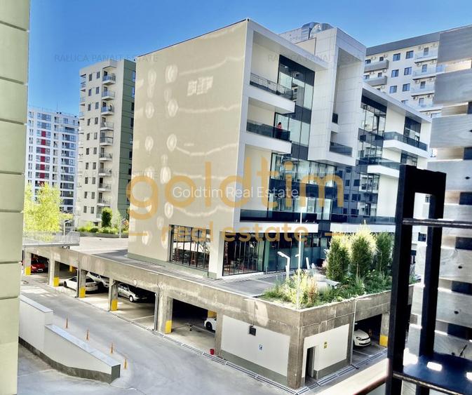 NOU/ PRIVELISTE - 20