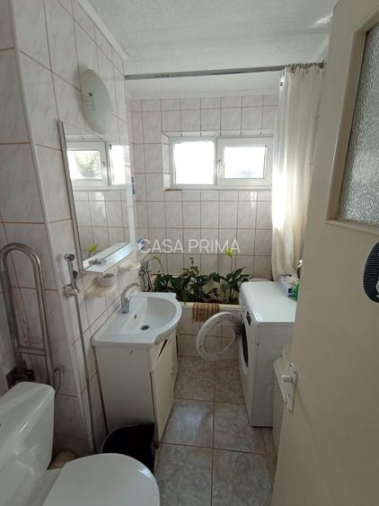 Apartament 2 camere Podu Ros, etaj 1, fara risc - 4