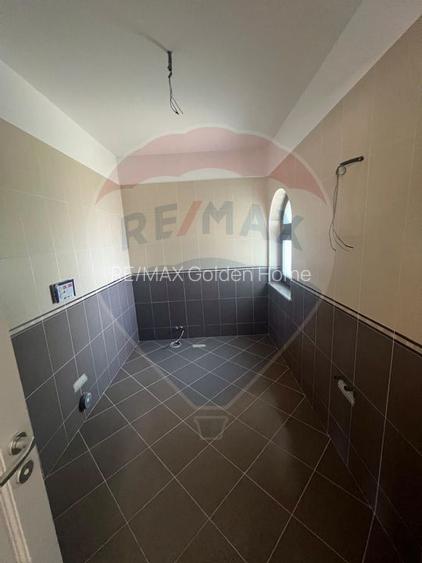 Casa / Vila 6 camere Rastoaca - 18