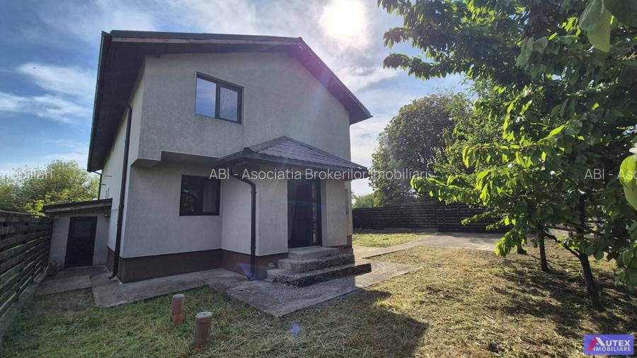 Casa P 1 cu 4 camere, inconjurata de Liniste si Natura - 18