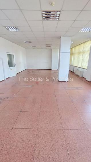 Spatiu cu Multiple Functionalitati - 21