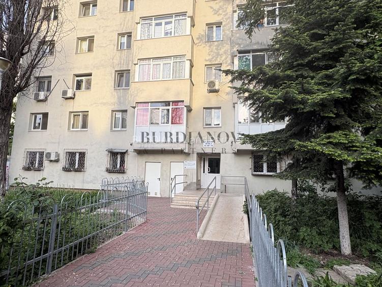 Apartament cu 3 camere - Metrou Nicolae Grigorescu - 47.2 mp utili - 15