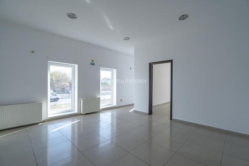 Hală industrială/depozit Jilava 1.000 mp, birouri 250 mp, curte 1.500 mp, ISU - 11