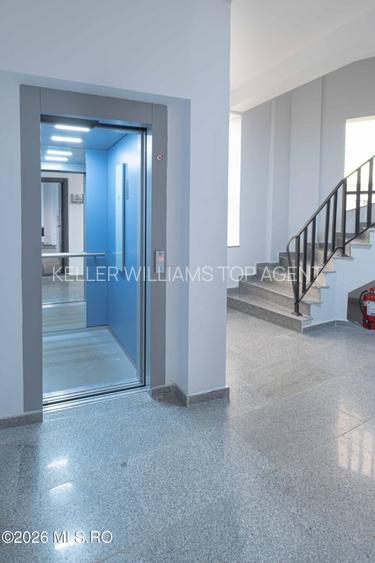 Spatiu comercial de inchiriat in zona Brotacei - 6