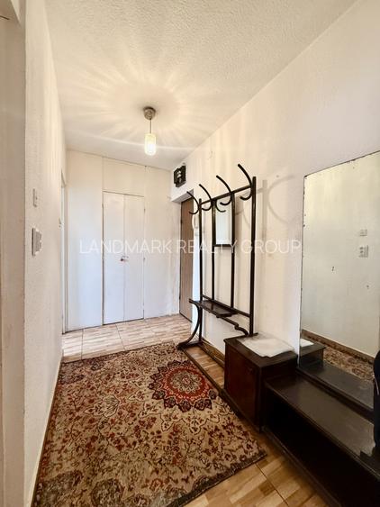 Garsonieră decomandată cu balcon și boxă | Calea 13 Septembrie - 5