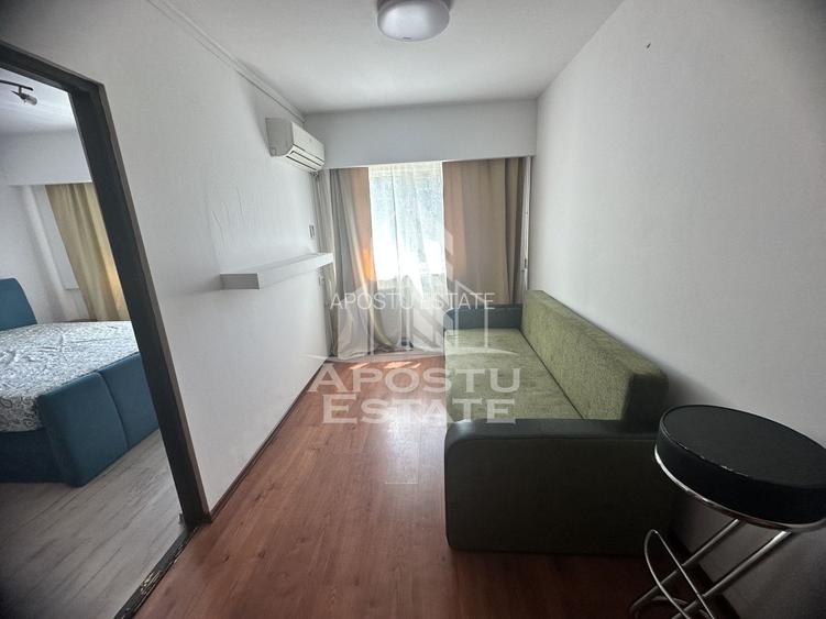 Apartament cu 3 camere, Renovat,  zona Soarelui, Centrala proprie - 3